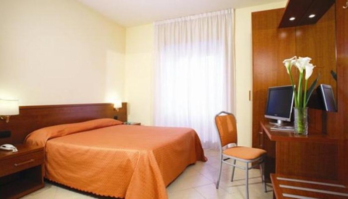 Hotel Priscilla poza 8