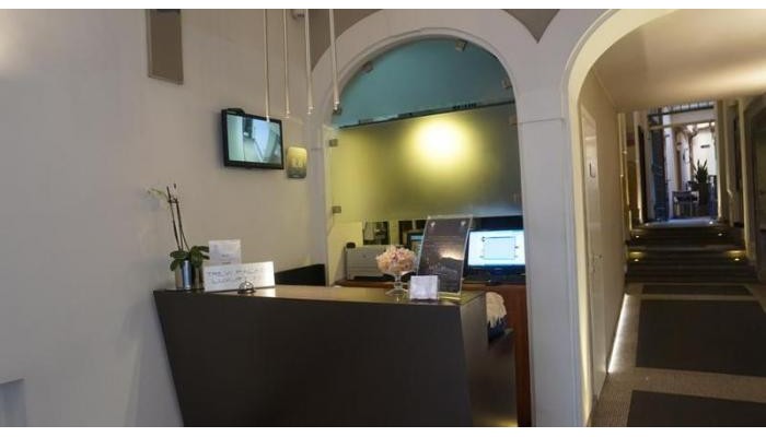 Trevi Palace Luxury Apartments poza 6