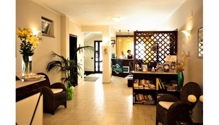 Marabel Hotel poza 5