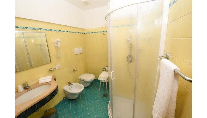 Hotel Tourist poza 9