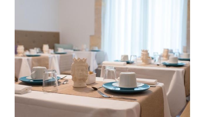 Hotel Lemoni Suite poza 3