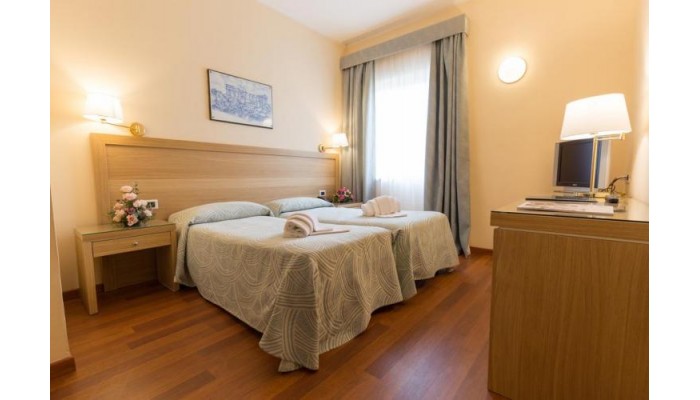 Poza pentru Villa Esperia 759-1537454205 Villa Esperia poza 2