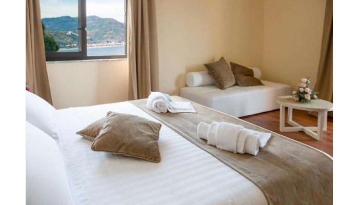Poza pentru Villa Esperia 807-1537454204 Villa Esperia poza 3