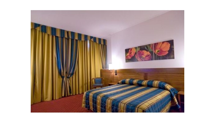 Hotel Master poza 1