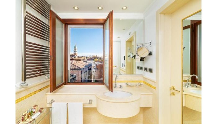 A La Commedia Hotel poza 6