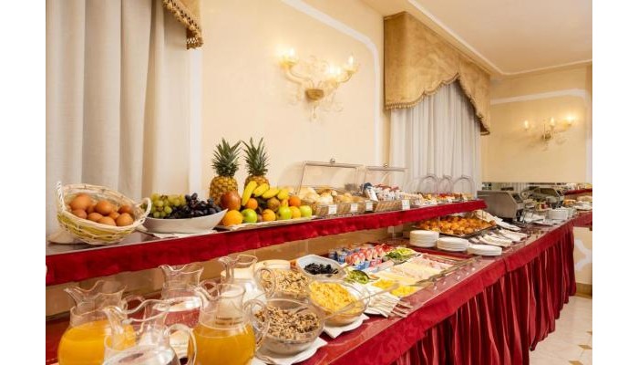 A La Commedia Hotel poza 11