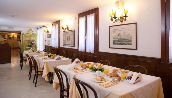 Al Nuovo Teson Hotel poza 31