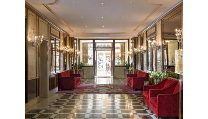 Hotel Amadeus poza 1