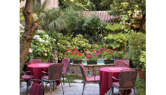 Hotel Amadeus poza 21