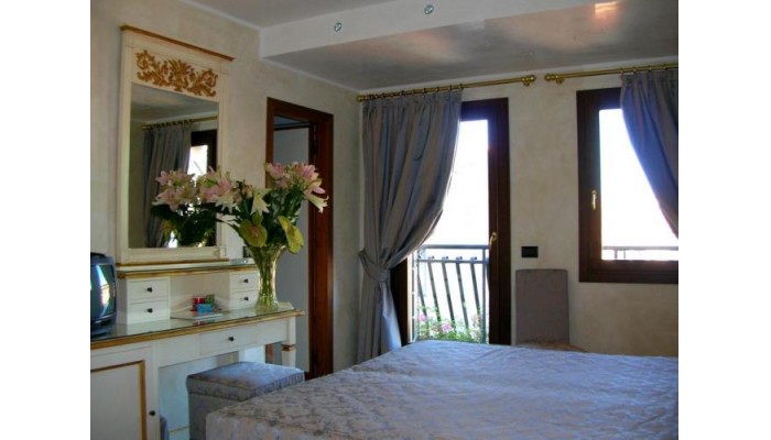 Hotel Carlton Capri poza 9