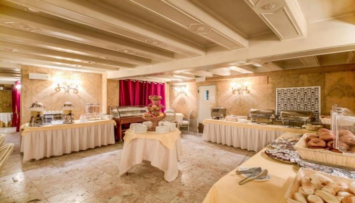 Hotel Continental poza 27