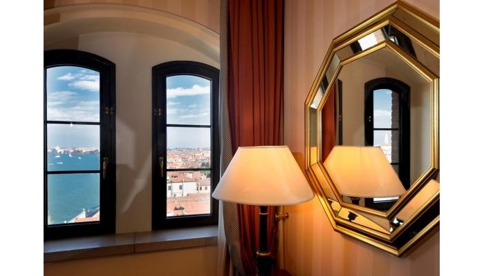 Hotel Hilton Molino Stucky Venice poza 17
