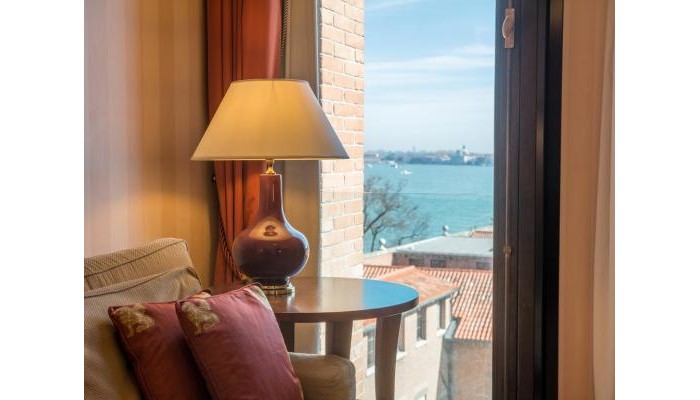 Hotel Hilton Molino Stucky Venice poza 12