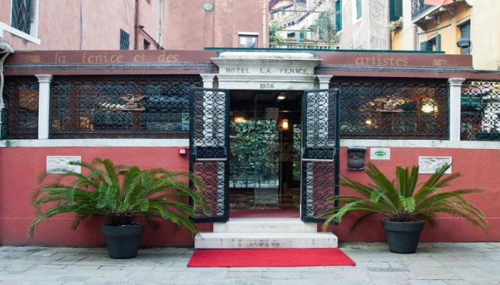 Hotel La Fenice Et Des Artistes poza 1