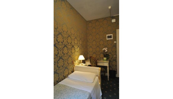 Hotel La Fenice Et Des Artistes poza 26