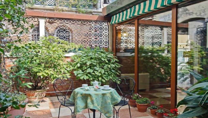 Hotel La Fenice Et Des Artistes poza 2