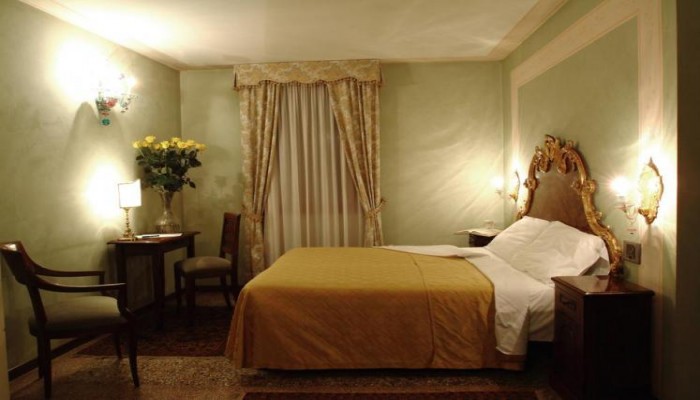 Hotel Marconi poza 19