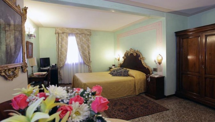 Hotel Marconi poza 11