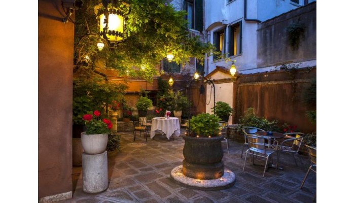 Poza pentru Hotel San Moisè 684-1491486234 Hotel San Moisè poza 1