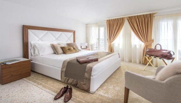 San Teodoro Palace - Luxury Apartments poza 15