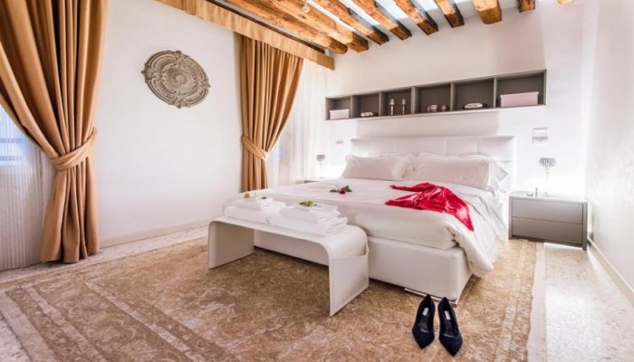 San Teodoro Palace - Luxury Apartments poza 24