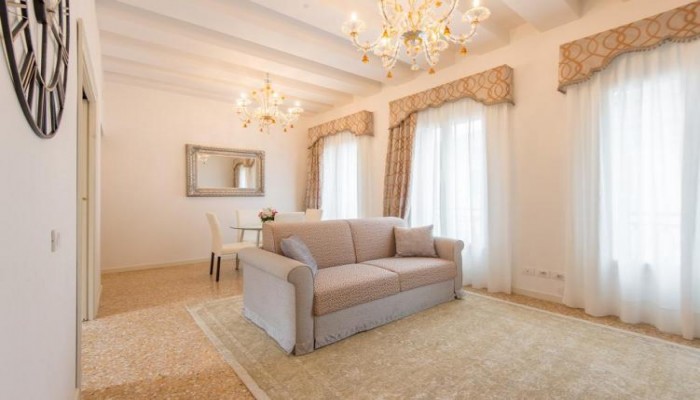 San Teodoro Palace - Luxury Apartments poza 37