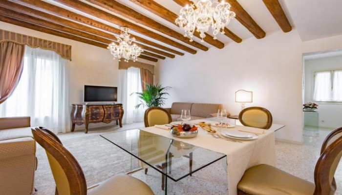 San Teodoro Palace - Luxury Apartments poza 33