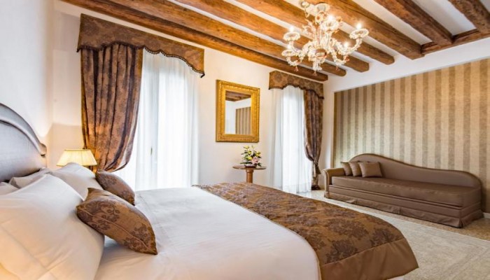 San Teodoro Palace - Luxury Apartments poza 3