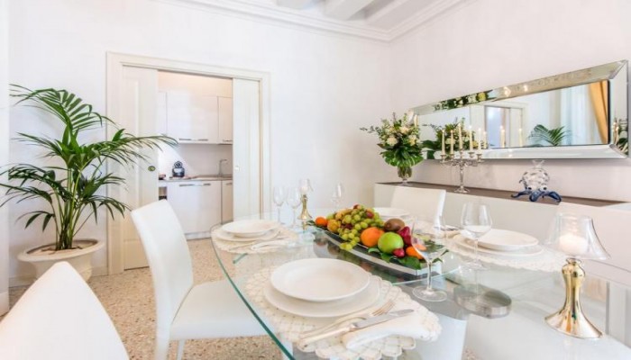 San Teodoro Palace - Luxury Apartments poza 26