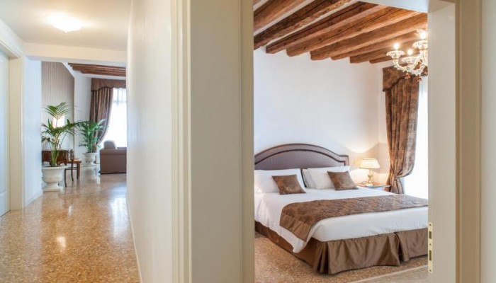 San Teodoro Palace - Luxury Apartments poza 27