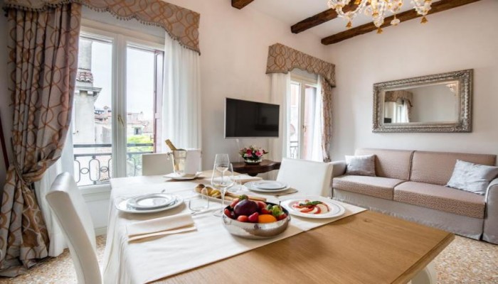 San Teodoro Palace - Luxury Apartments poza 28