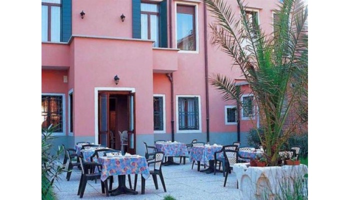 Hotel Tre Archi poza 3