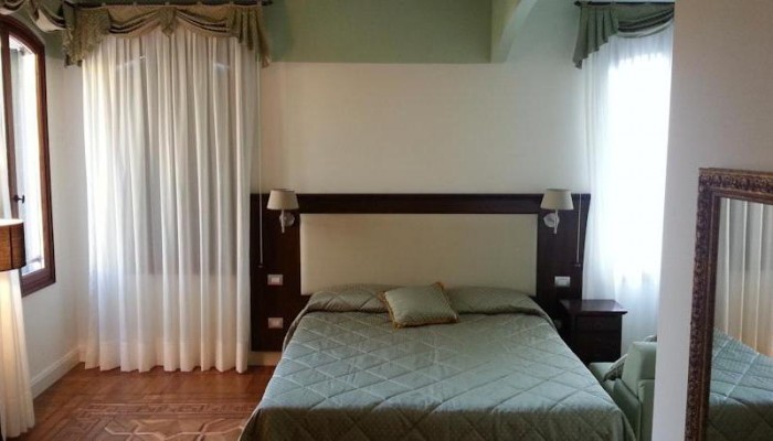 Sant'antonin Hotel poza 3