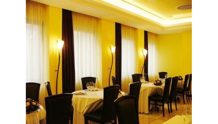 Montresor Palace Hotel poza 2